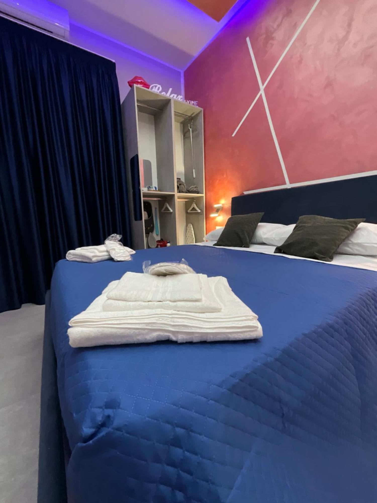 B&B Piccololucio2 Наполи Екстериор снимка